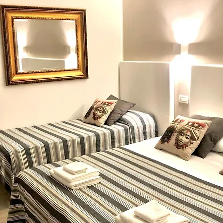 Giulia Bed & Breakfast 3*