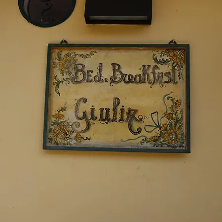Giulia 3* Taormina